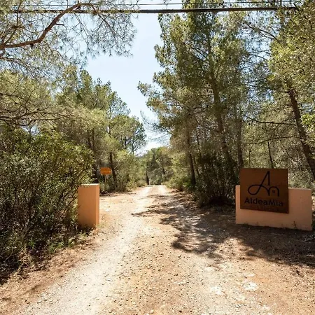 Bed & Breakfast Aldeamia, Forest, Mountain View, At 8 Min Vilanova de Escornalbou