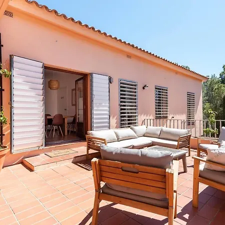 Bed & Breakfast Aldeamia, Forest, Mountain View, At 8 Min Vilanova de Escornalbou