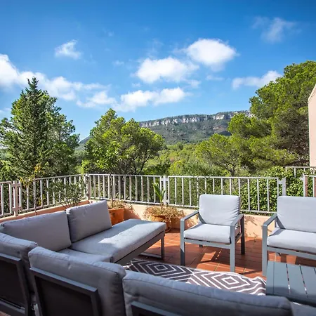 Bed & Breakfast Aldeamia, Forest, Mountain View, At 8 Min Vilanova de Escornalbou