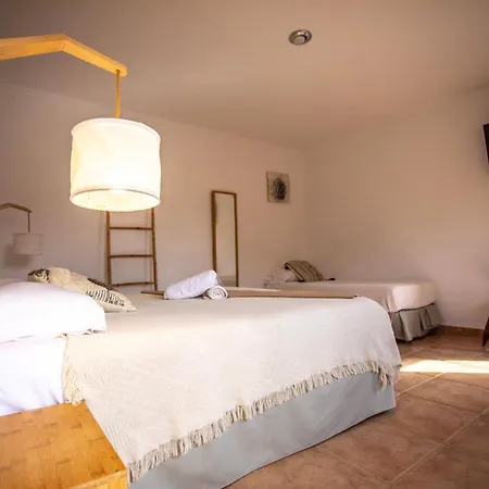 Bed & Breakfast Aldeamia, Forest, Mountain View, At 8 Min Vilanova de Escornalbou