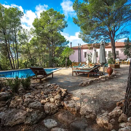 Bed & Breakfast Aldeamia, Forest, Mountain View, At 8 Min *